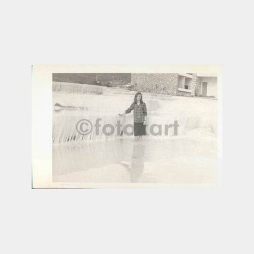 1967 Pamukkale'de Bir Kadın Fotoğraf