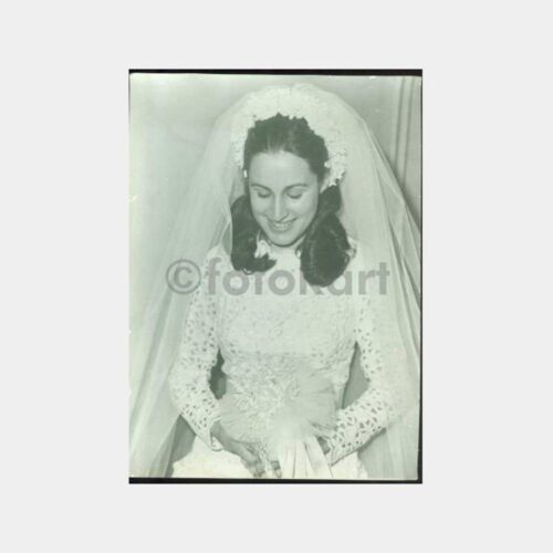 1973 İnci Konulu Gelin Fotoğrafı