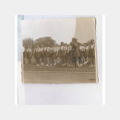 1939 Kadıköy Stadında Kızlar Fotoğraf