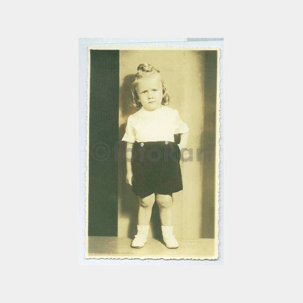 1944 Kadıköy Foto Venüs Kız Çocuk Fotoğraf