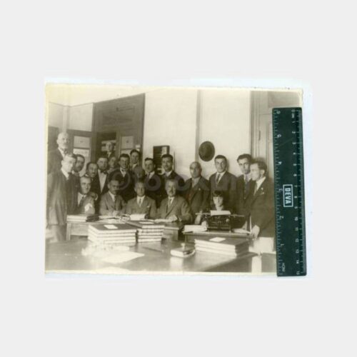 1928 Banka Umumi Heyeti ve Daktilo Görünüş Fotoğraf