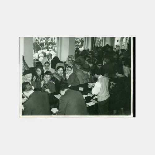 1960 Yapı Kredi Banka Şubesi Görünüş Fotoğraf