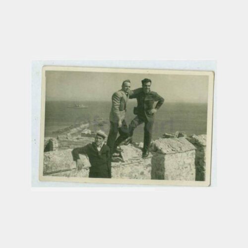 1965 Bodrum Kalesi Üzerinde Baylar Fotoğraf