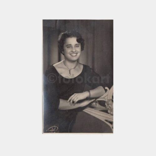 1955 Kadıköy -Foto Venüs- Kadın Fotoğraf