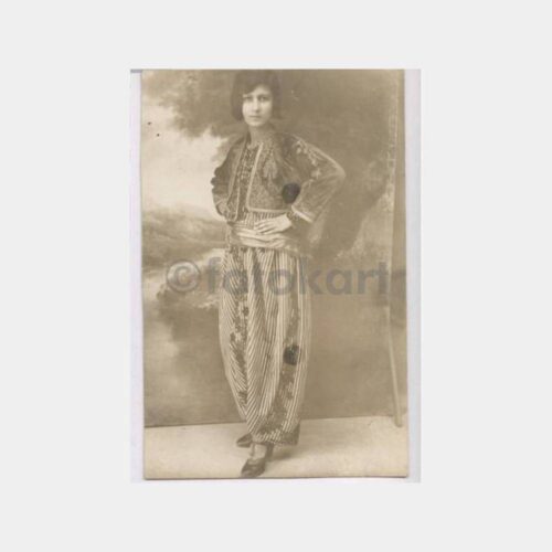 Balıkesir Folklor Konulu Kadın Fotoğraf