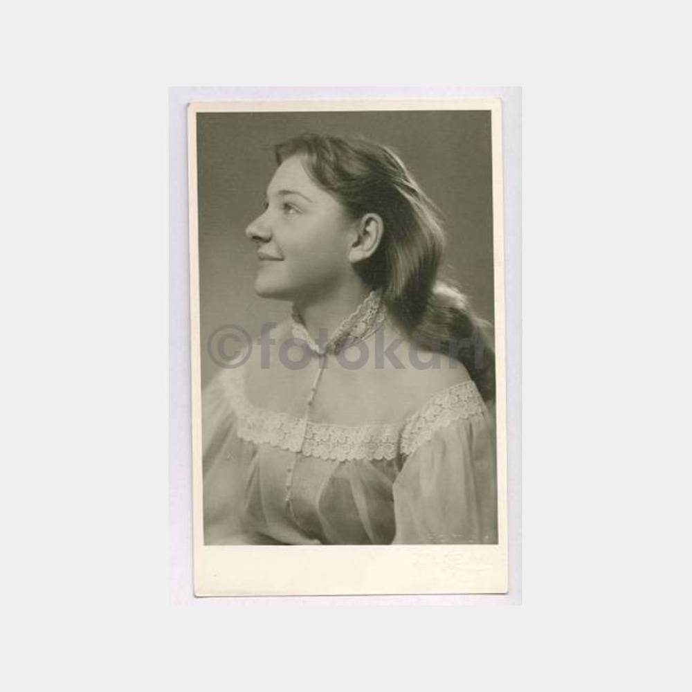 Foto Süreyya - Güzel Kız Portre 3 Fotoğraf