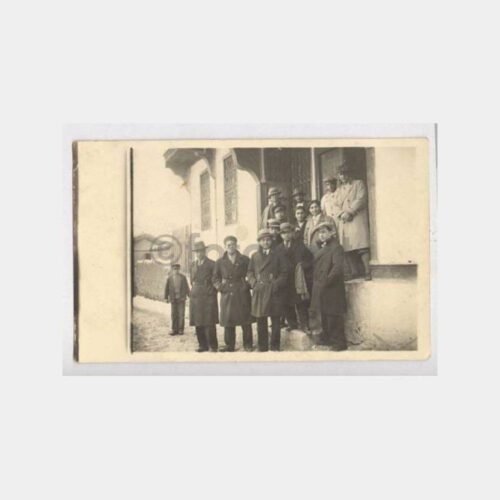 Kırıkkale Tarihi Ev Önünde Baylar Fotoğraf