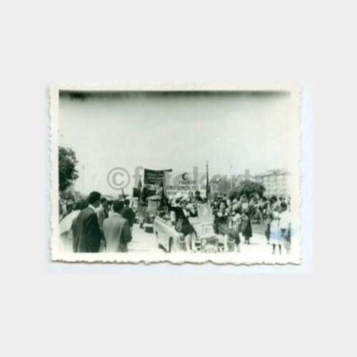 1950 İstanbul Kurtuluşu Vatan Caddesi Tören Fotoğraf