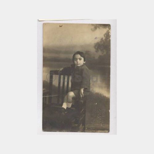 Çocuk -Arka Plan- Stüdyo Fotoğraf