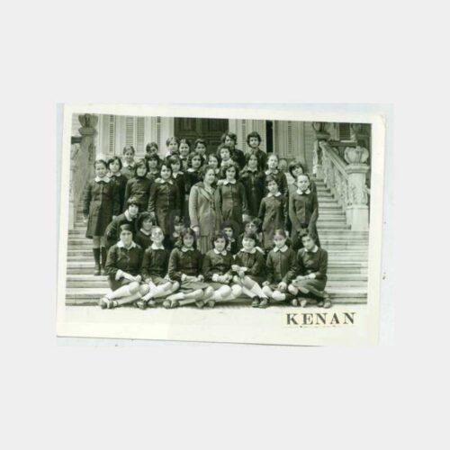 1970 Üsküdar Kız Lisesi 1-B Lise Grup Fotoğraf