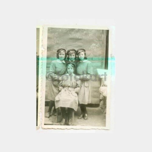 1946 Balıkesir Kız Lisesi Öğrenci Konulu Fotoğraf