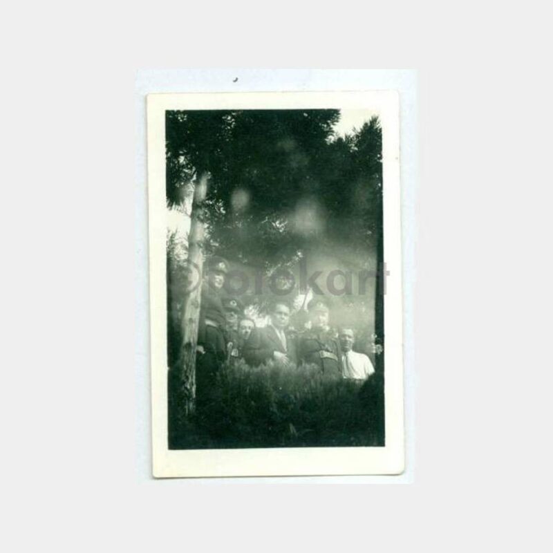 1940 Rize Çay Bahçesinde Grup Fotoğraf