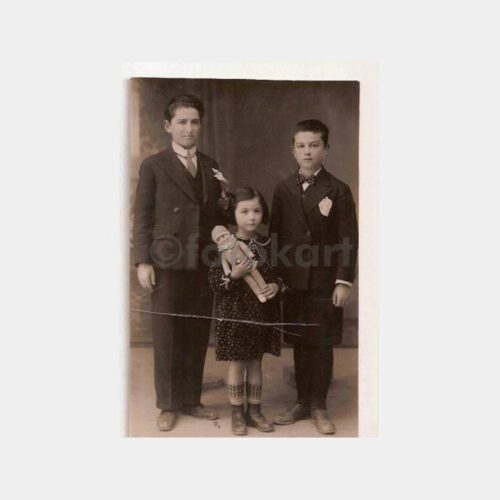 Stüdyo Eski Fotoğraf