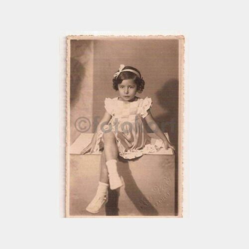 Stüdyo Eski Fotoğraf