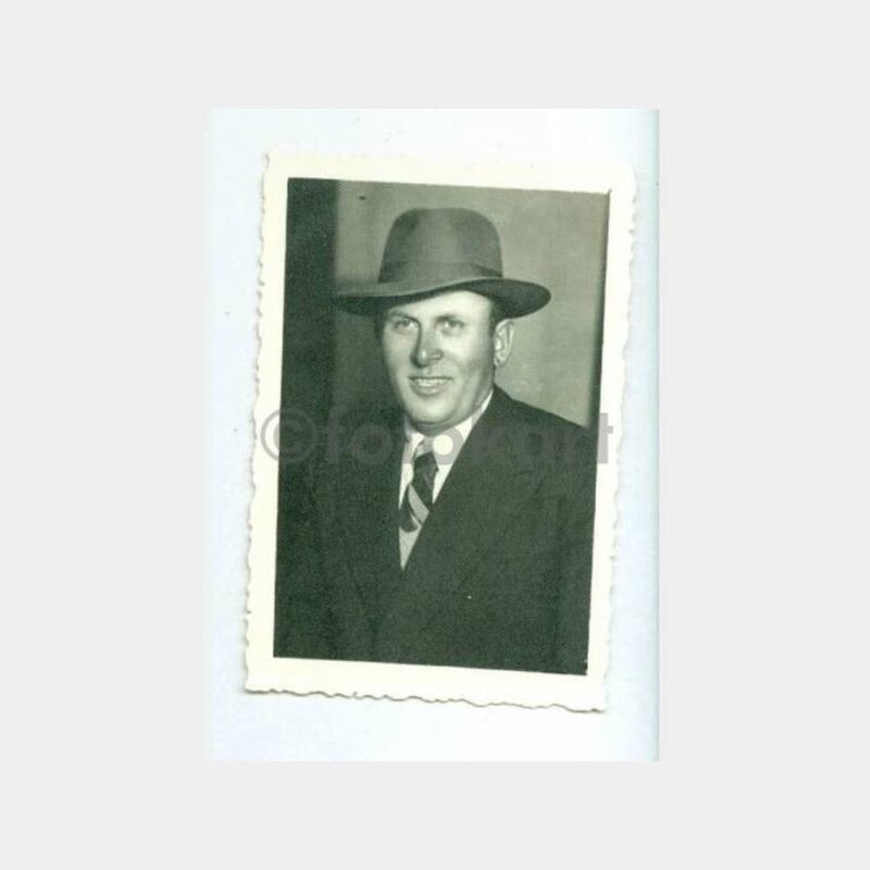 1950 Aksaray -Foto Yıldız- Fötr Şapkalı Bay Fotoğraf
