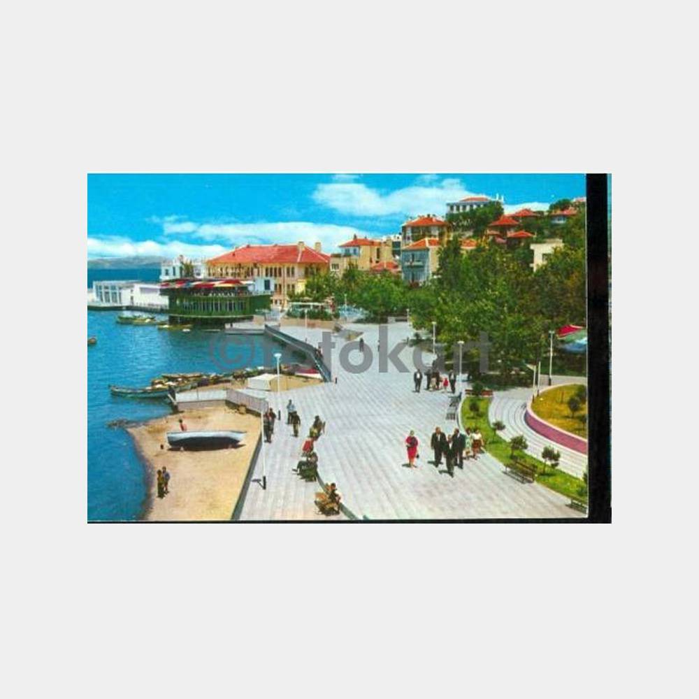1975 Bandırma Kordon Boyu Görünüş Kartpostal