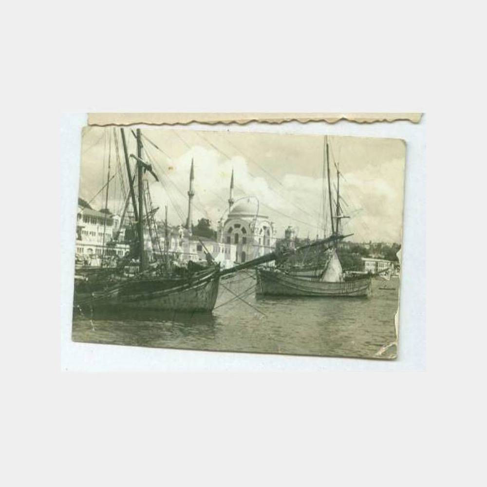 1948 Dolmabahçe Camii Mavnalar Tebrik Kartı