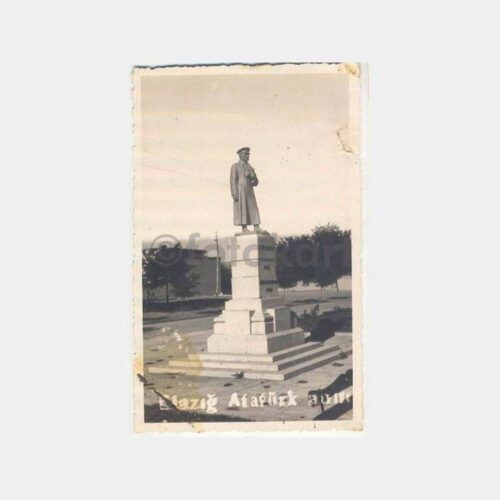 Elazığ Atatürk Anıtı Görünüş Fotoğraf