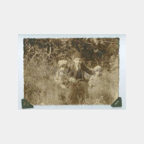 1928 Fesli Çocuk Konulu Fotoğraf