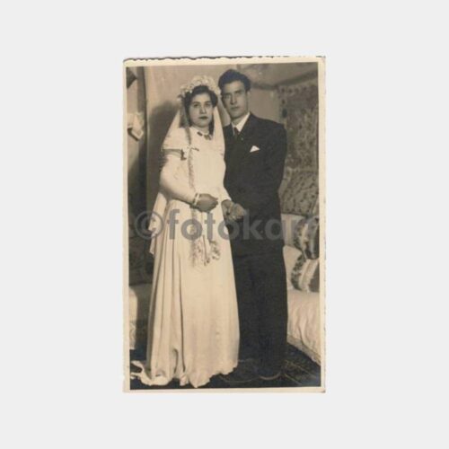 1947 Akşehir Gelin Damat Konulu Fotoğraf