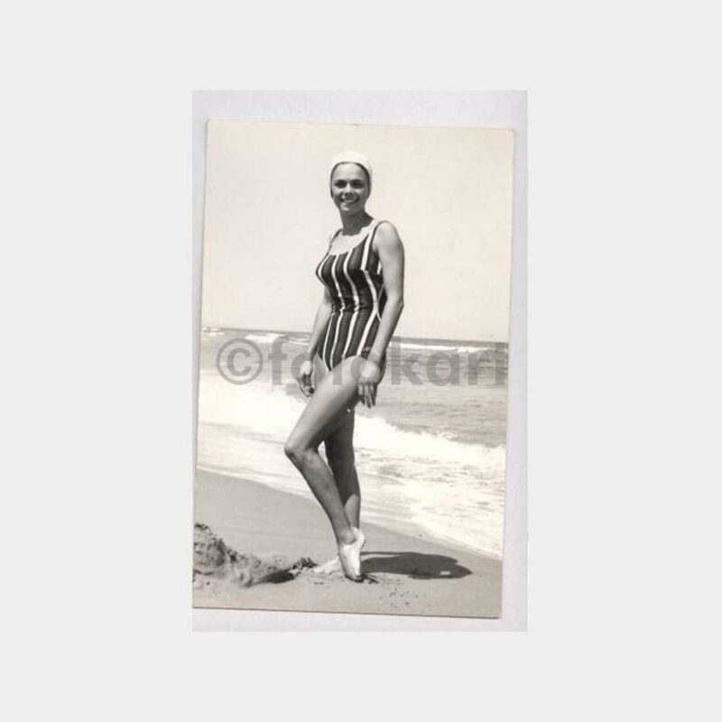 1960 Mayolu Kadın Görünüş Fotoğraf