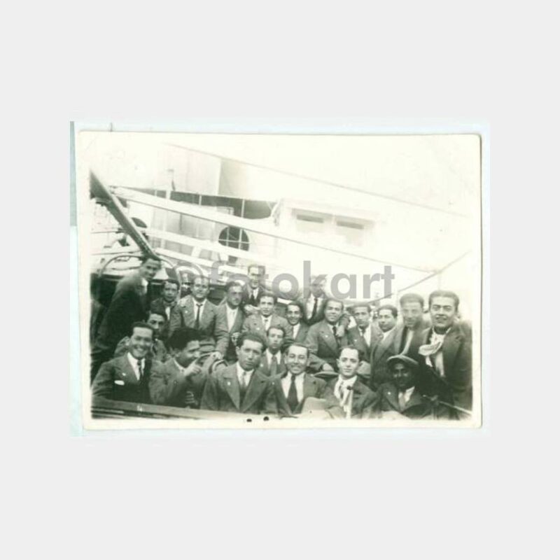 1931 Bir Vapur Güvertesinde Grup Görünüş Fotoğraf