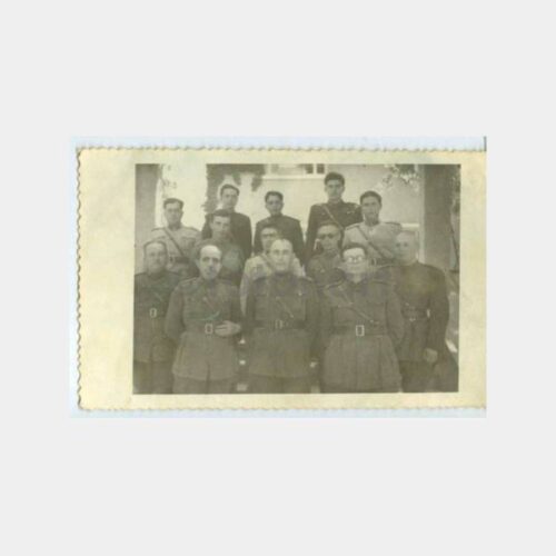 1946 Manisa Ordu Mensupları Konulu Fotoğraf