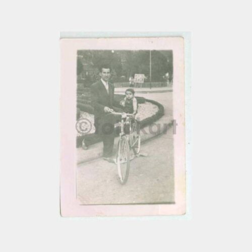 1955 Bisikletli Bay Görünüş Fotoğraf