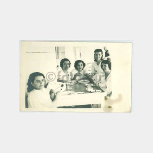 1950 Hemşire (?) Kadınlar Konulu Fotoğraf