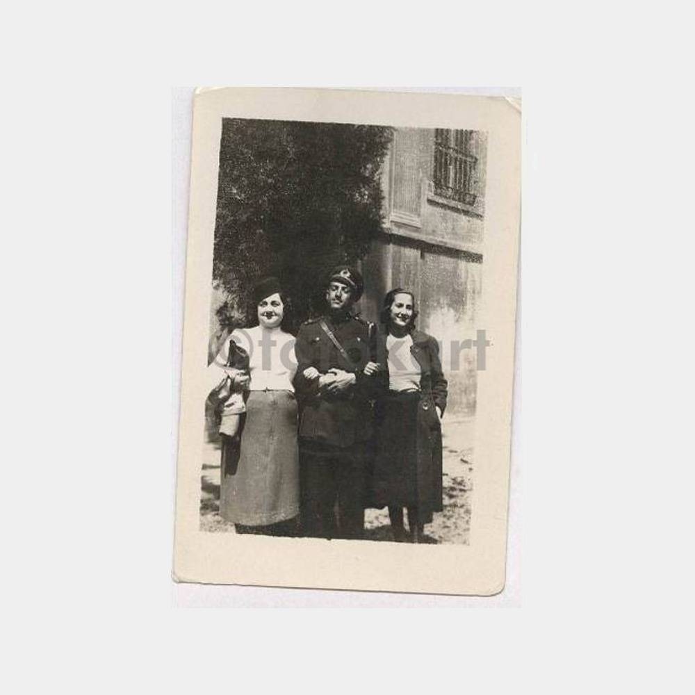 Tarihi Ev ve Kadınlar Görünüş Fotoğraf