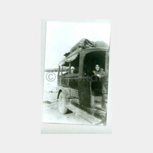 1928 Otobüs ve Yolcu Konulu Fotoğraf