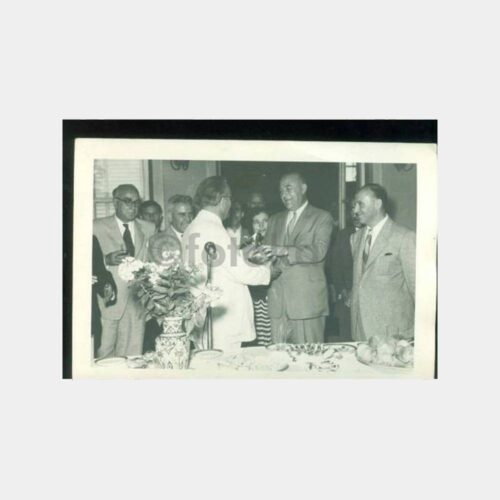 1950 Sergi Açılış Kokteyl Görünüş 2 Adet Fotoğraf