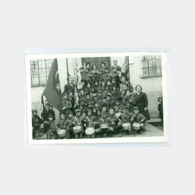 1958 Üsküdar Zeynep Kamil İzciler Grup Fotoğraf