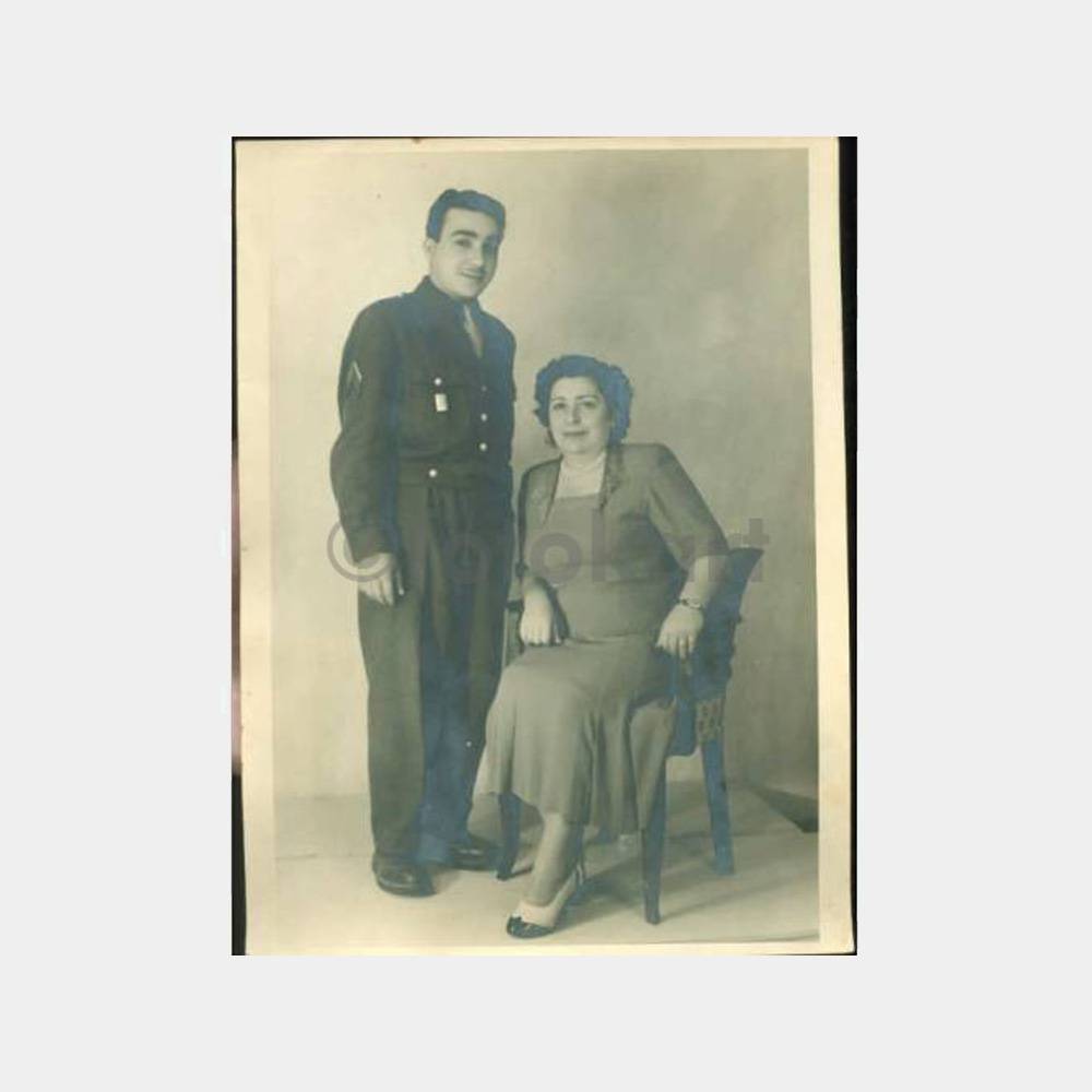 1940 Aile Konulu Stüdyo Fotoğraf