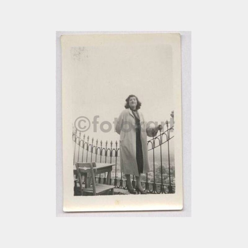 Bursa Tophane'de Kadın Görünüş Fotoğraf