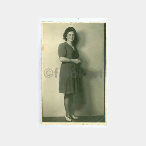 1940 Genç Kız Konulu Stüdyo Fotoğraf