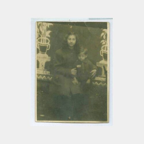 Kardeşler Görünüş Arka Plan Stüdyo Fotoğraf