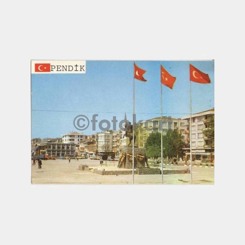 Pendik Atatürk Meydanı Görünüş Kartpostal
