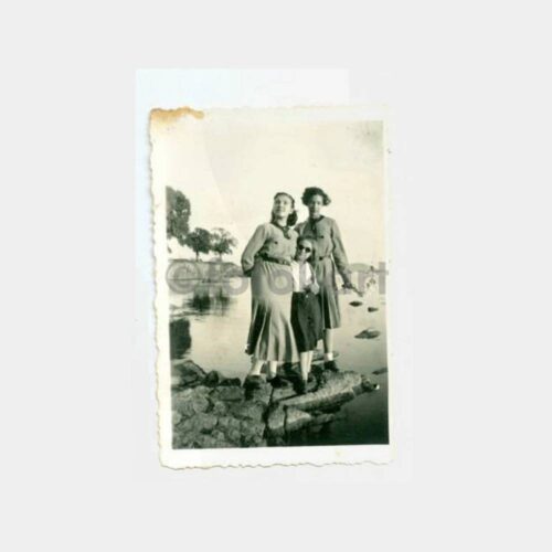 1937 Fenerbahçe Sahilinde Kadınlar Fotoğraf