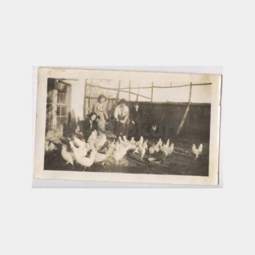 Tarihi Ev ve Kadın Görünüş Fotoğraf