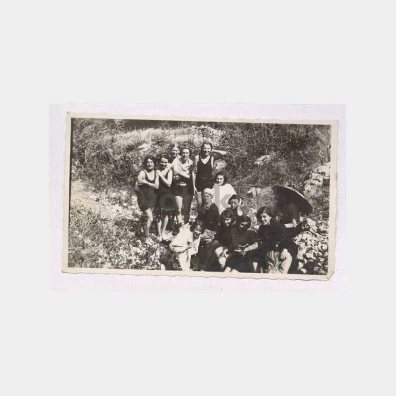 1930 Ada Gezisi Kadınlar Görünüş Fotoğraf
