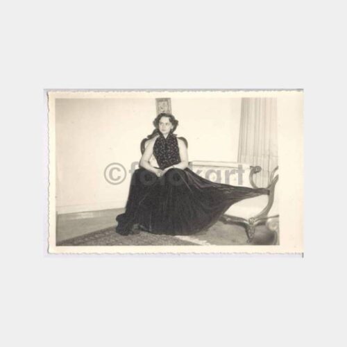 1954 Tarihi Ev İçi ve Kadın Fotoğraf