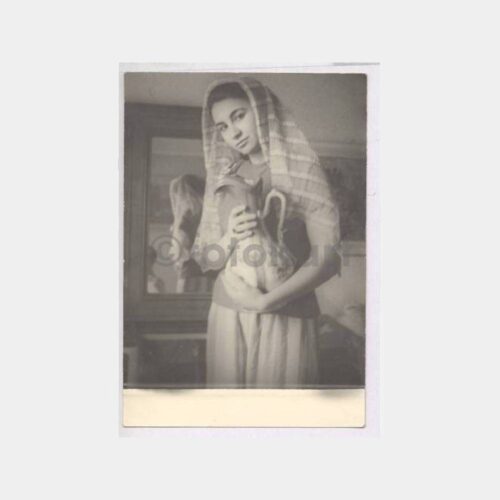 Folklor Konulu Kadın  Fotoğraf-6