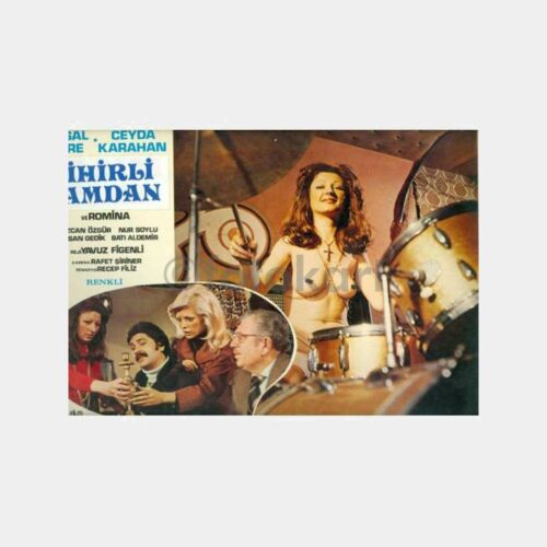 Sihirli Şamdan-Ünsal Emre Sinema Lobi Kartı