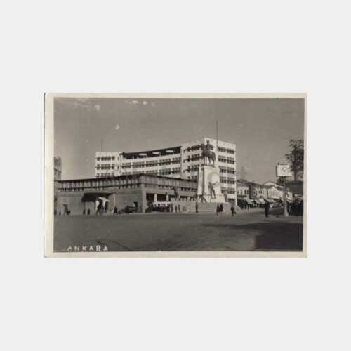 1933 Ankara Ulus Meydanı Anıt Görünüş Kartpostal