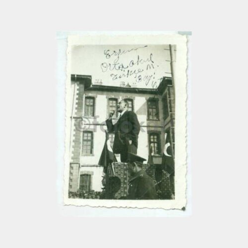 1935 Erzurum Ortaokulu Müdür Görünüş Fotoğraf