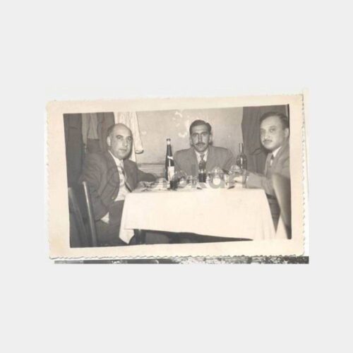 1955 Erzurum Güzelyurt Lokantası'nda Fotoğraf