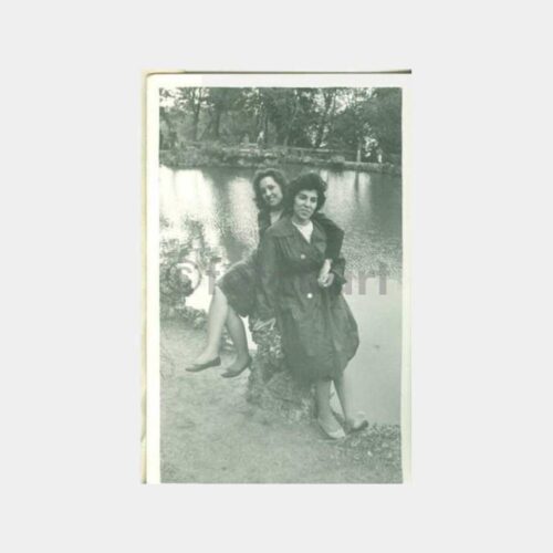 1963 Emirgan Parkı - Kadınlar Görünüş Fotoğraf