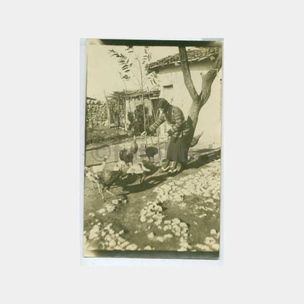 1930 Hindi Besleyen Kadın Görünüş Fotoğraf