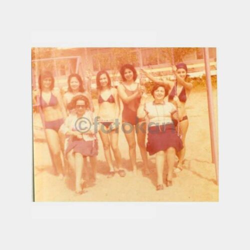 1970 Plaj ve Kadınlar Konulu Fotoğraf
